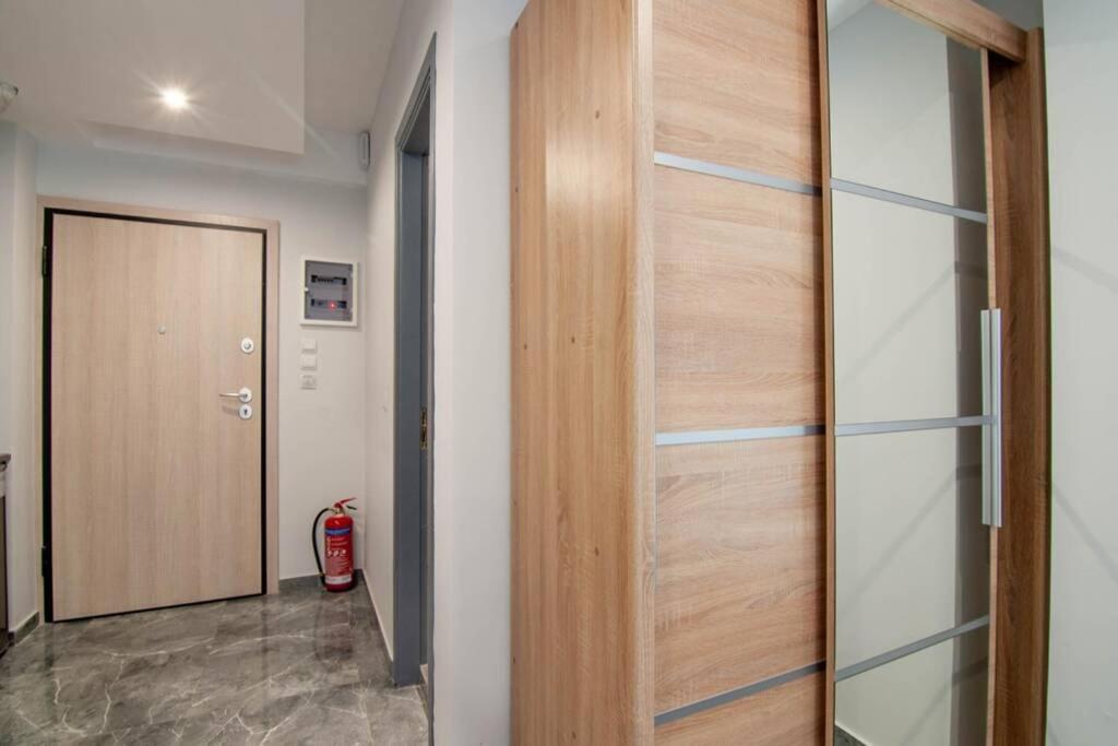 Cosy Studio For 2 People In The City Center Apartment Атина Екстериор снимка